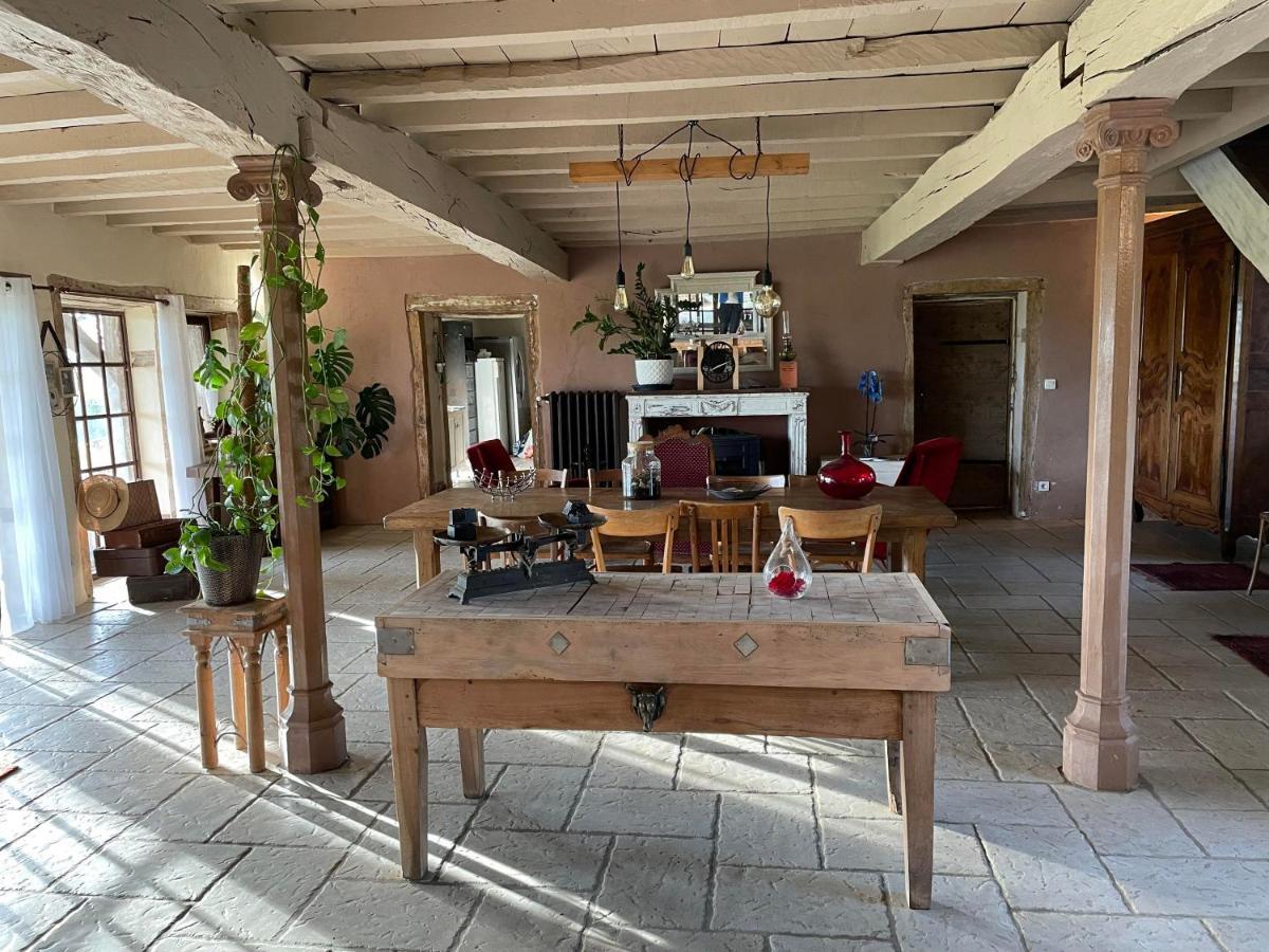 Domaine Des Granges Neuves Hotell Confrançon Eksteriør bilde