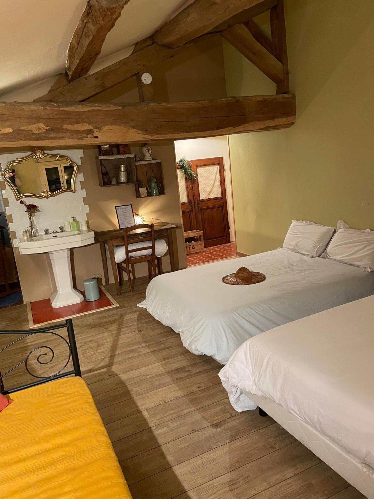 Domaine Des Granges Neuves Hotell Confrançon Eksteriør bilde